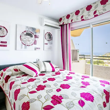 Fabulous New 2 Bedroom In Апартаменти