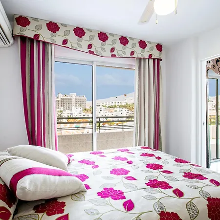 Fabulous New 2 Bedroom In * Costa Adeje (Tenerife)