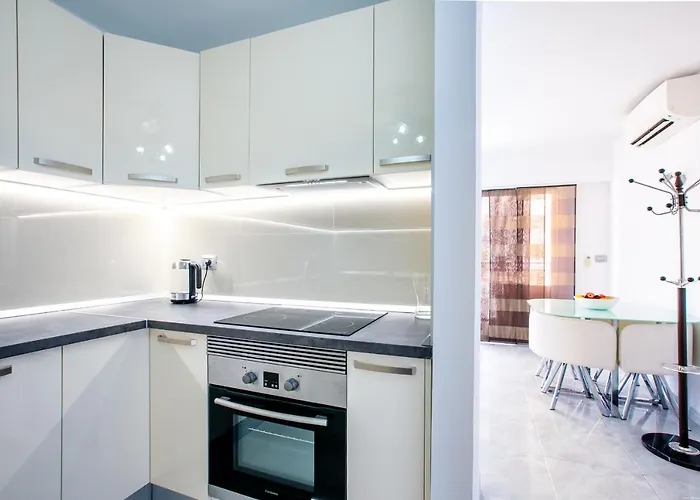 Fabulous New 2 Bedroom In Costa Adeje (Tenerife)