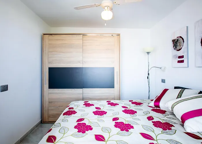 Fabulous New 2 Bedroom In * Costa Adeje (Tenerife)